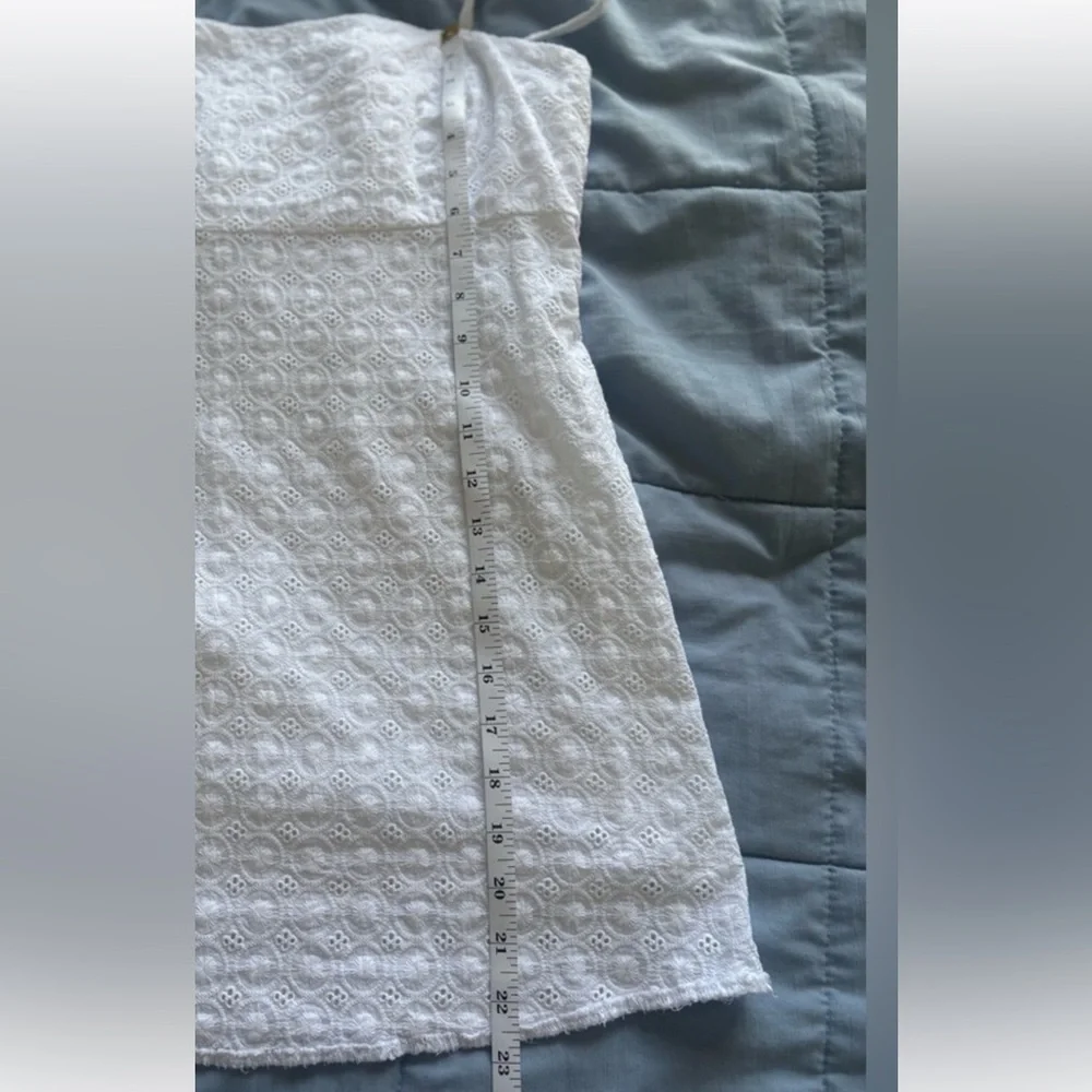 White Eyelet Lace Summer Dress Girls Size M Adjustable Straps Lined
